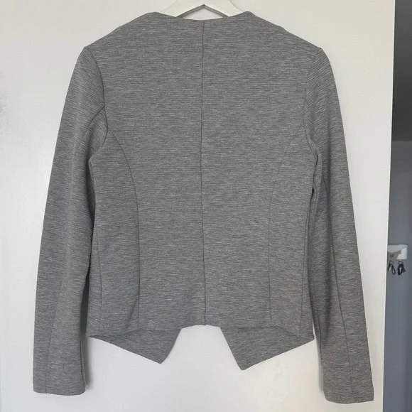 Oliver Bonas Gray Lightweight Blazer - Size 4 - Picture 2 of 4